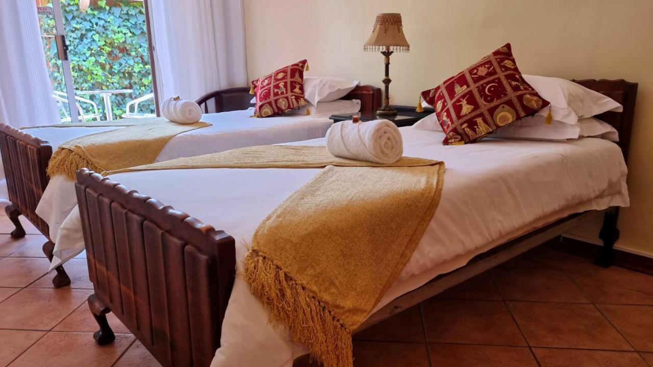 Camelia Guest House บลูมฟอนเทน ภายนอก รูปภาพ