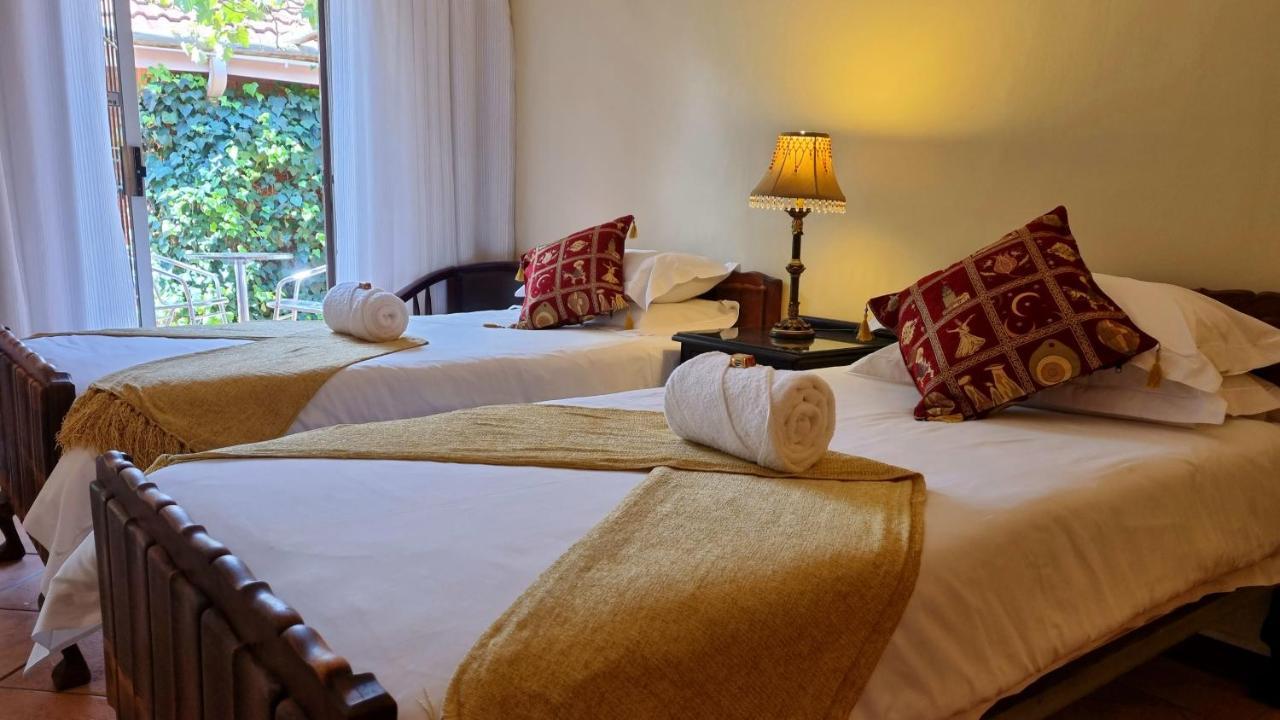 Camelia Guest House บลูมฟอนเทน ภายนอก รูปภาพ