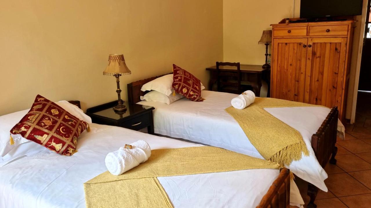 Camelia Guest House บลูมฟอนเทน ภายนอก รูปภาพ