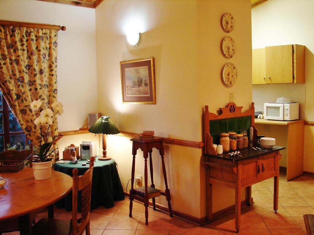 Camelia Guest House บลูมฟอนเทน ภายนอก รูปภาพ